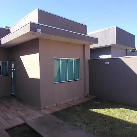 Villa Casa Aconchegante Com Piscina E Bem Localizada Foz do Iguaçu Exterior foto